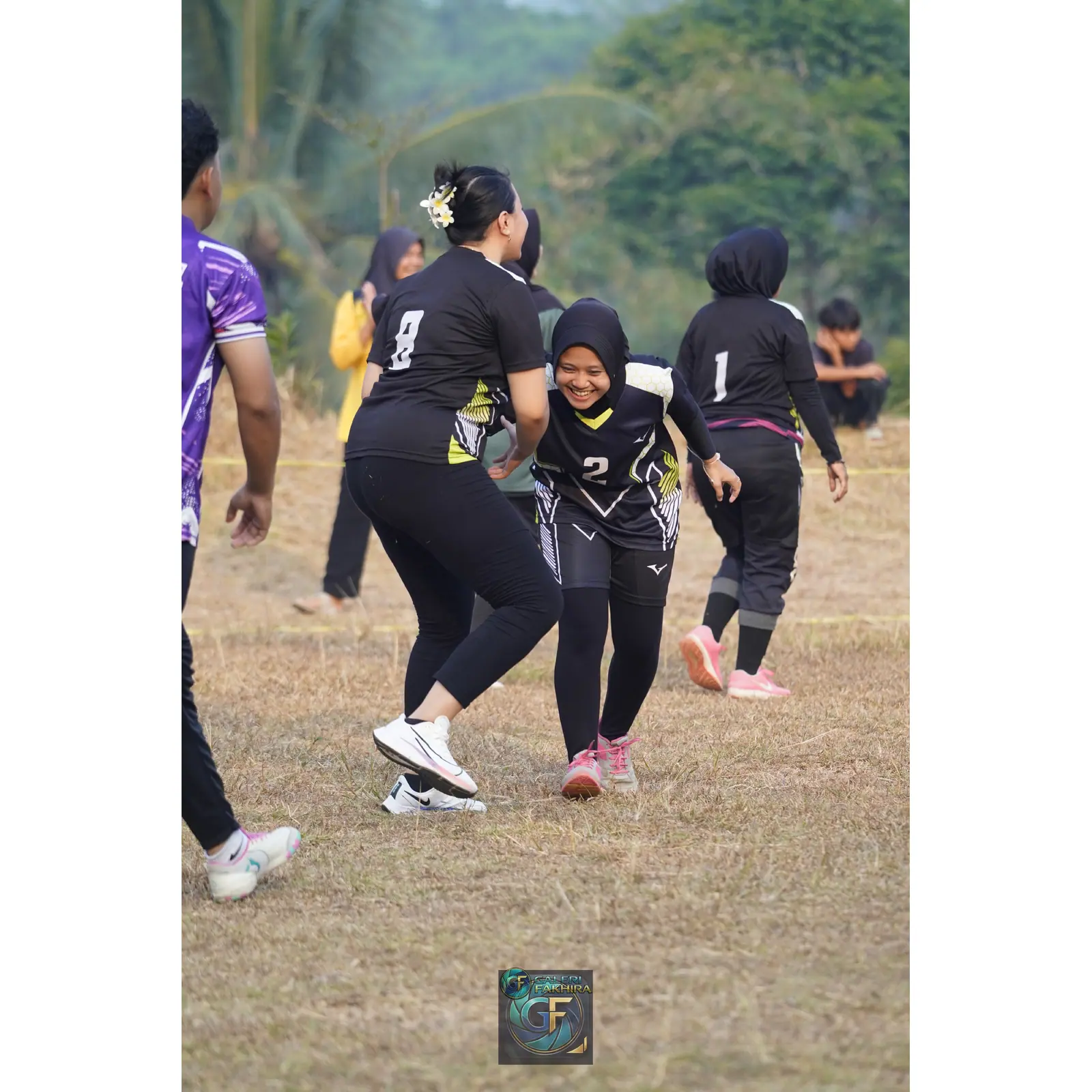 RT01 RW09 VS RT02 RW10 181