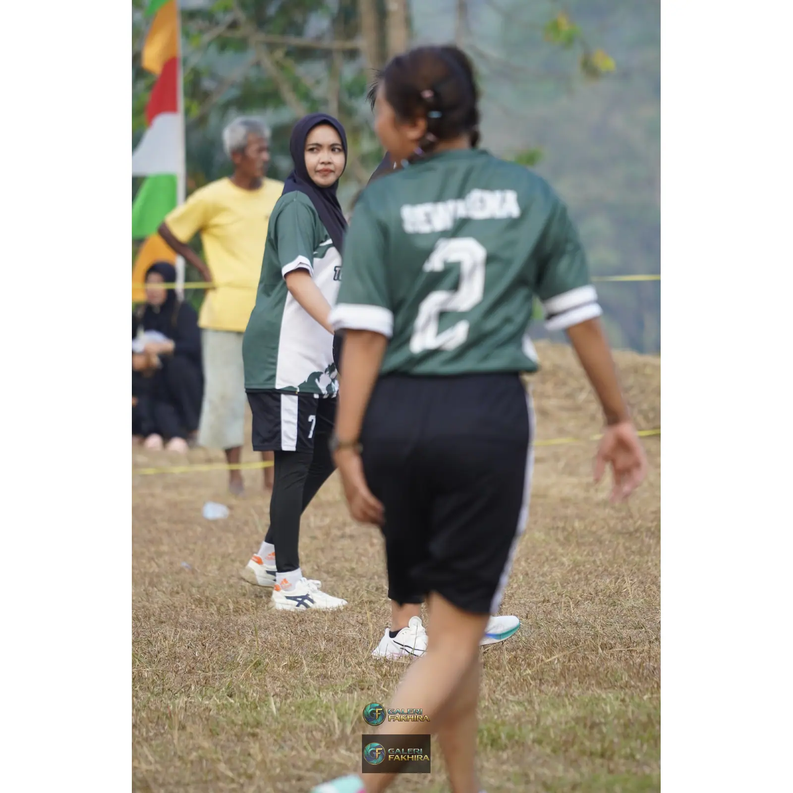 RT01 RW09 VS RT02 RW10 182