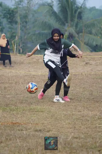 RT01 RW09 VS RT02 RW10 184