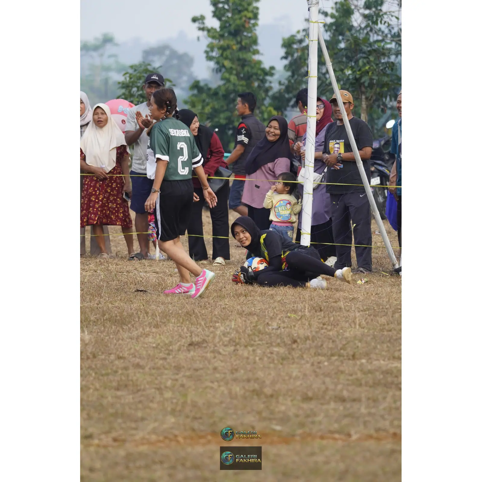RT01 RW09 VS RT02 RW10 210